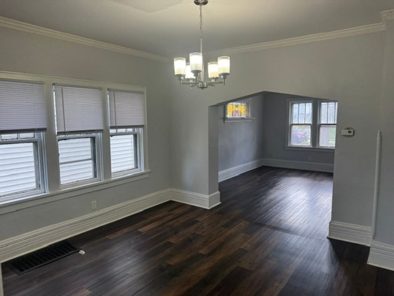2146 S Aldrich St - Photo 3 of 29