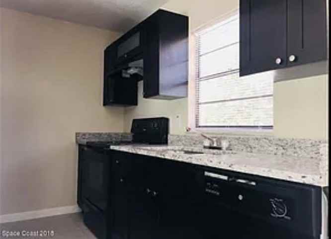 1831 Convair St Se #101 - Photo 6 of 11