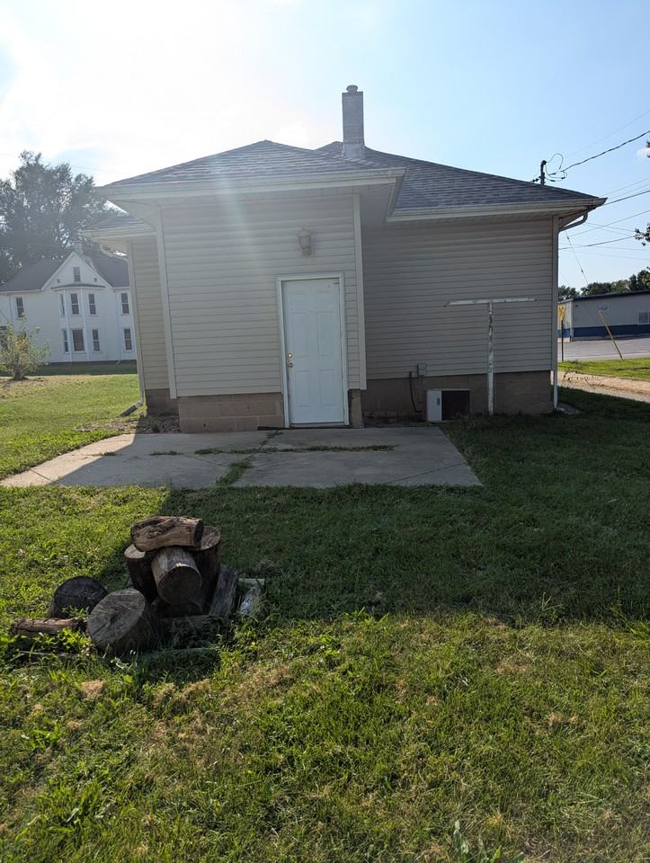206 N Elizabeth St #NA - Photo 3 of 25