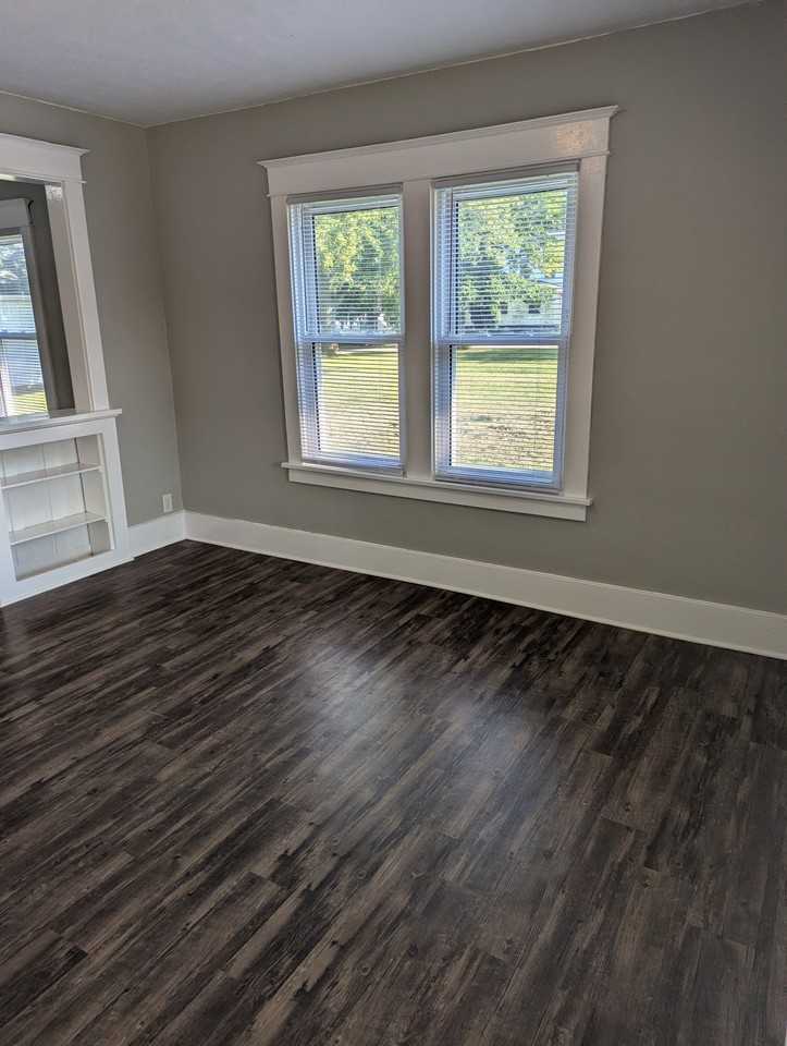 206 N Elizabeth St #NA - Photo 6 of 25