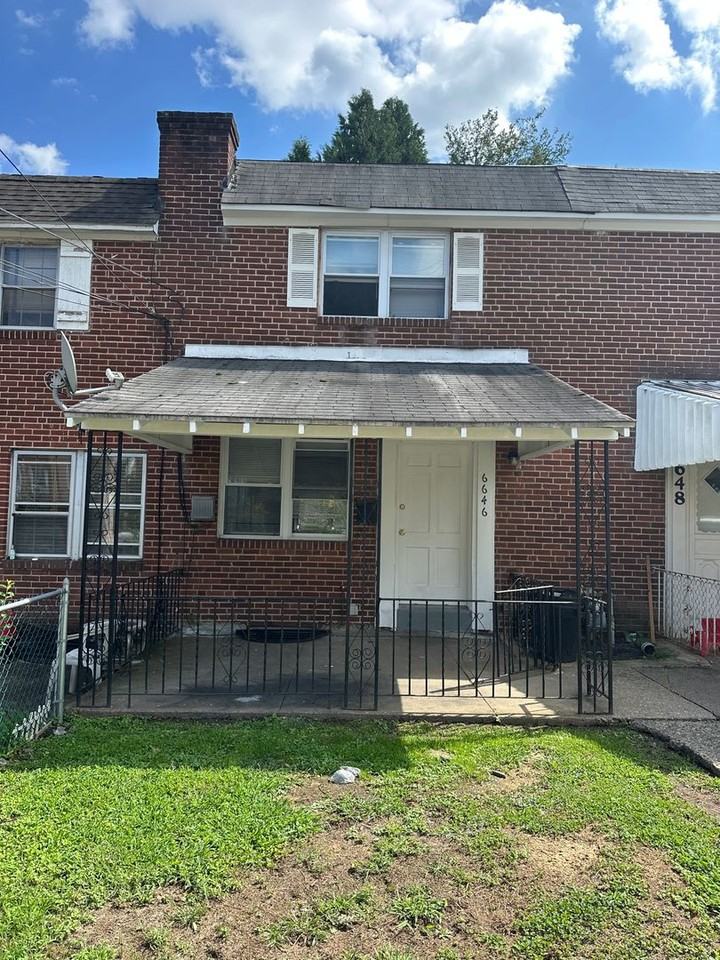 6646 Perry Ave - Photo 2 of 17
