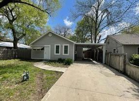 415 S Carter Ave - Photo 1 of 1
