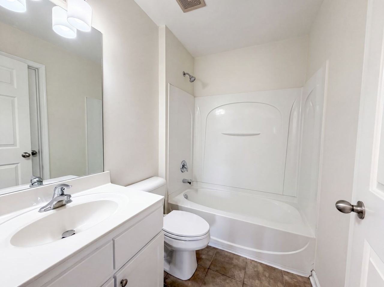 1028 Countess Ln Spring Hill #NA - Photo 6 of 16