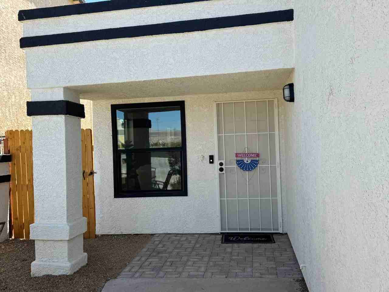 2444 Lakeside Dr - Photo 3 of 35