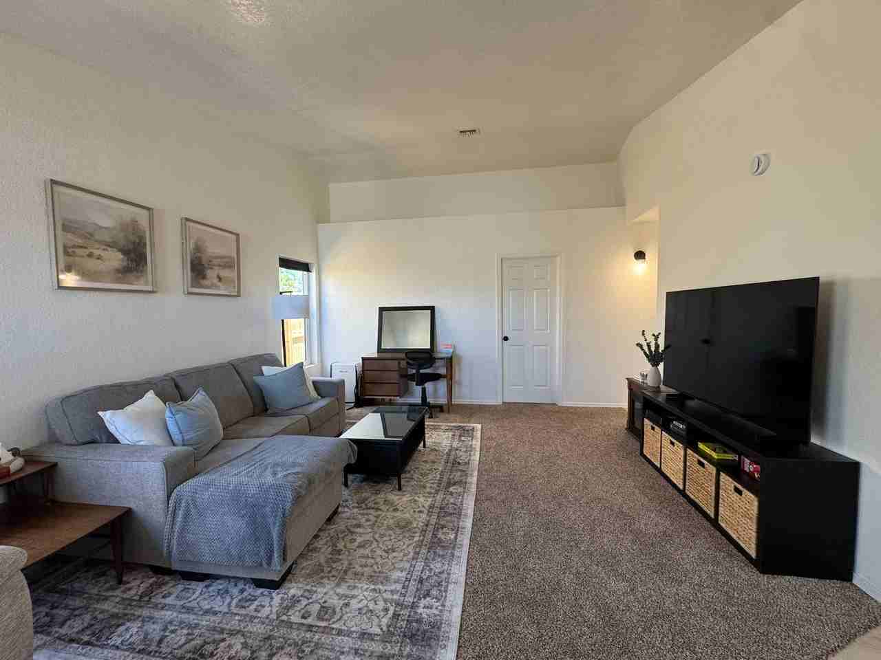 2444 Lakeside Dr - Photo 7 of 35