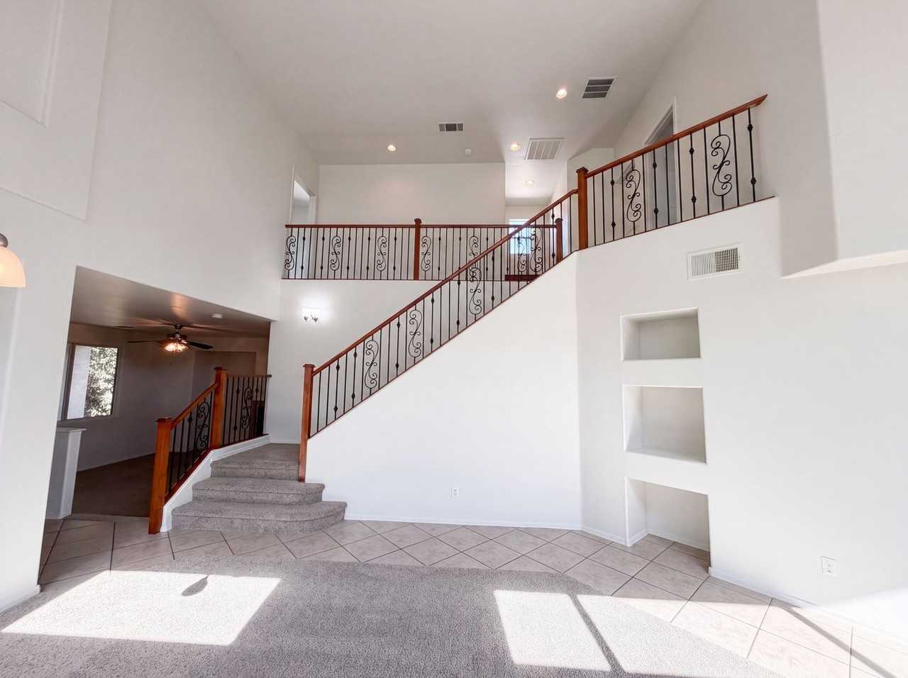 1215 E Frances Ln #NA - Photo 7 of 16