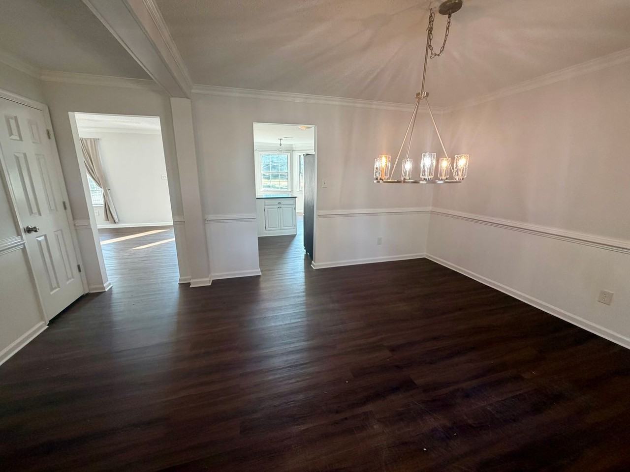 848 Daimler Dr - Photo 3 of 22