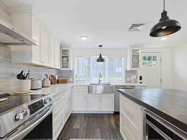 47 Lakeshore Dr #NA - Photo 6 of 27