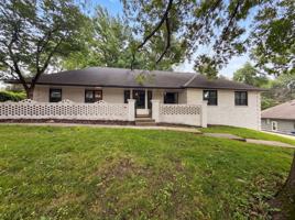 featured image of 4322 Nw Briarcliff Ln #NA