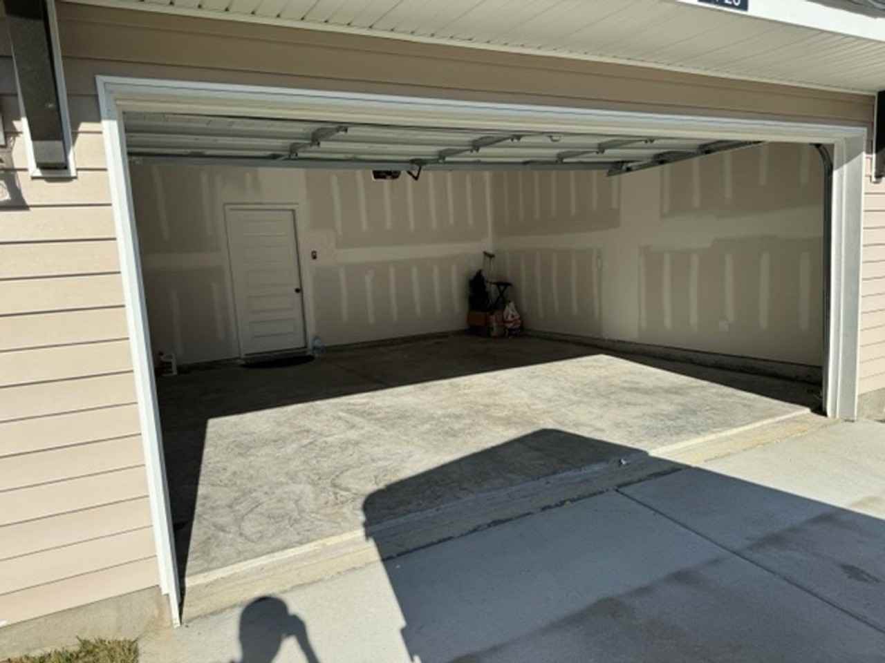 1723 Fenway Loop - Photo 2 of 19