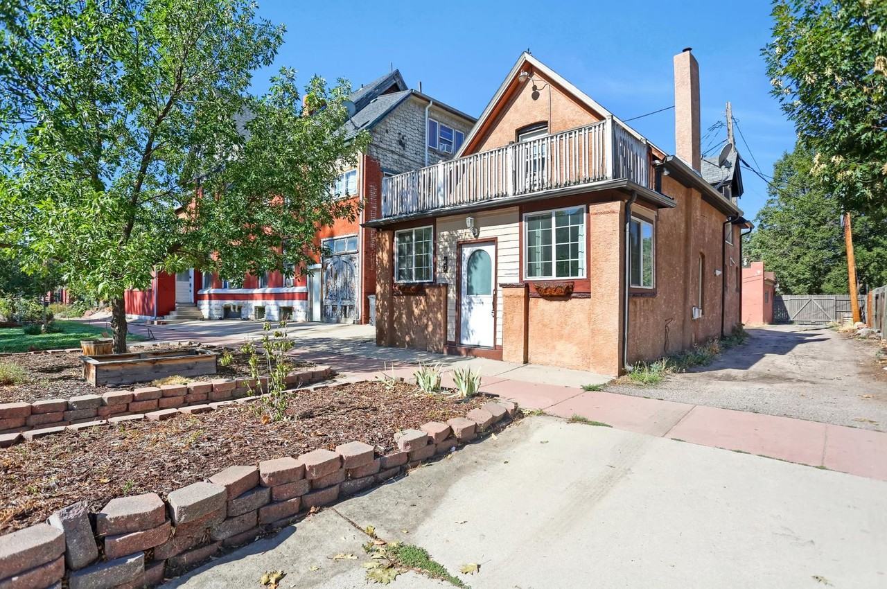 63 Acoma St - Photo 3 of 18