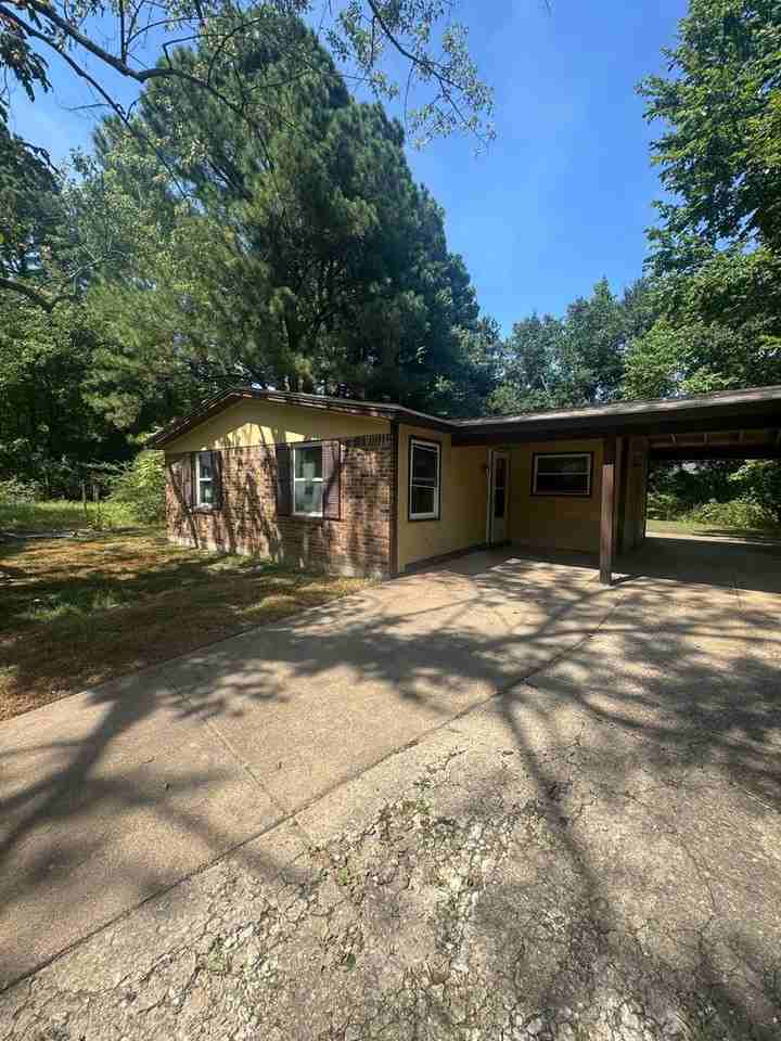 4244 Hobson Rd - Photo 2 of 2