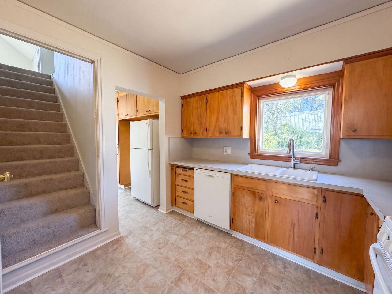 4816 Se 99th Ave #NA - Photo 5 of 10