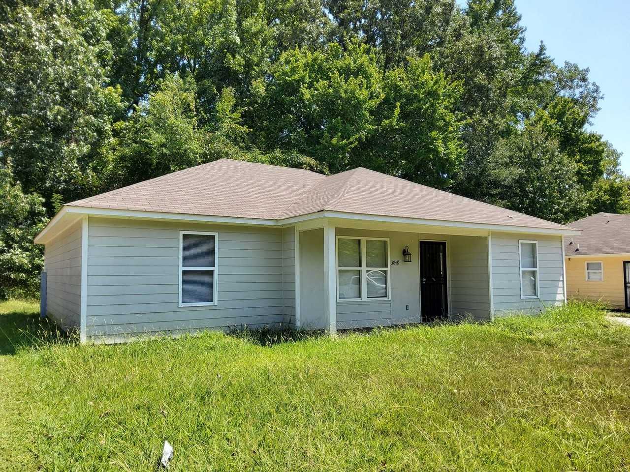 3848 Ajanders Dr - Photo 2 of 19