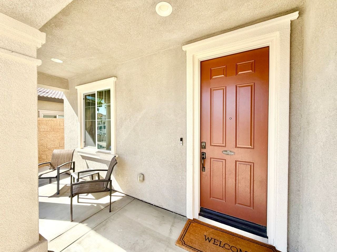 30120 Crescent Pointe Way - Photo 4 of 40