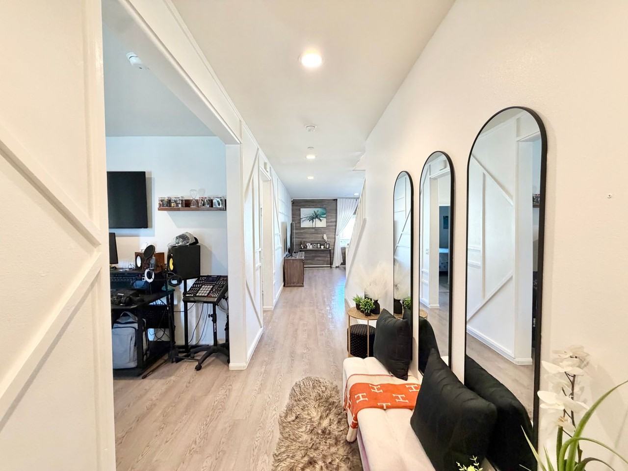 30120 Crescent Pointe Way - Photo 5 of 40