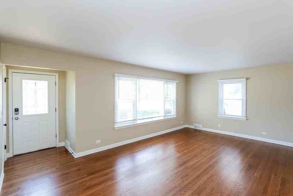 184 S Oakland Grv #NA - Photo 2 of 12