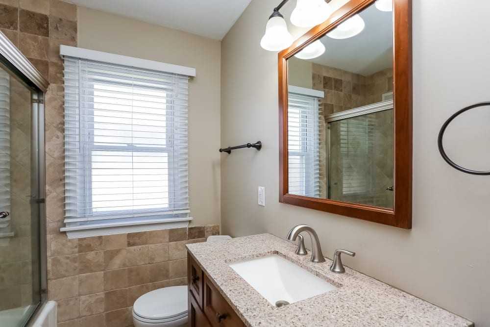 184 S Oakland Grv #NA - Photo 7 of 12