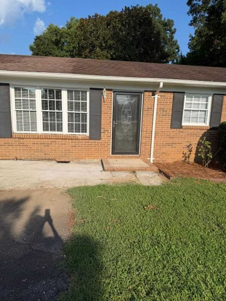 735 Salem Church Rd - Photo 2 of 29