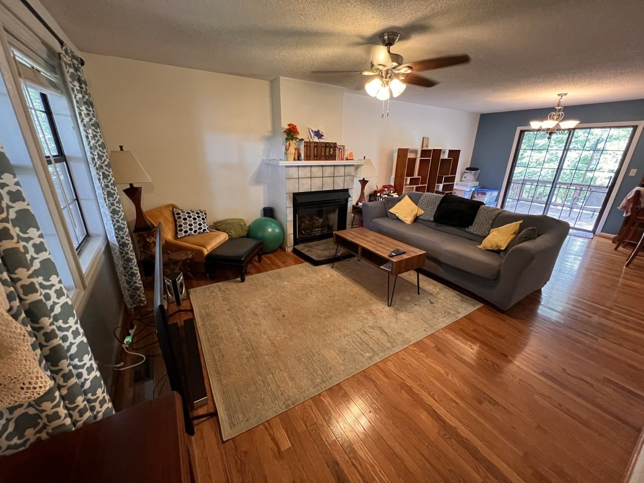 16 Oakwood Rd #NA - Photo 2 of 19