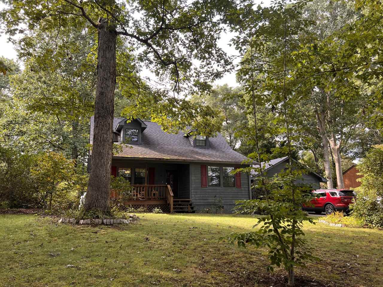 16 Oakwood Rd #NA - Photo 3 of 19