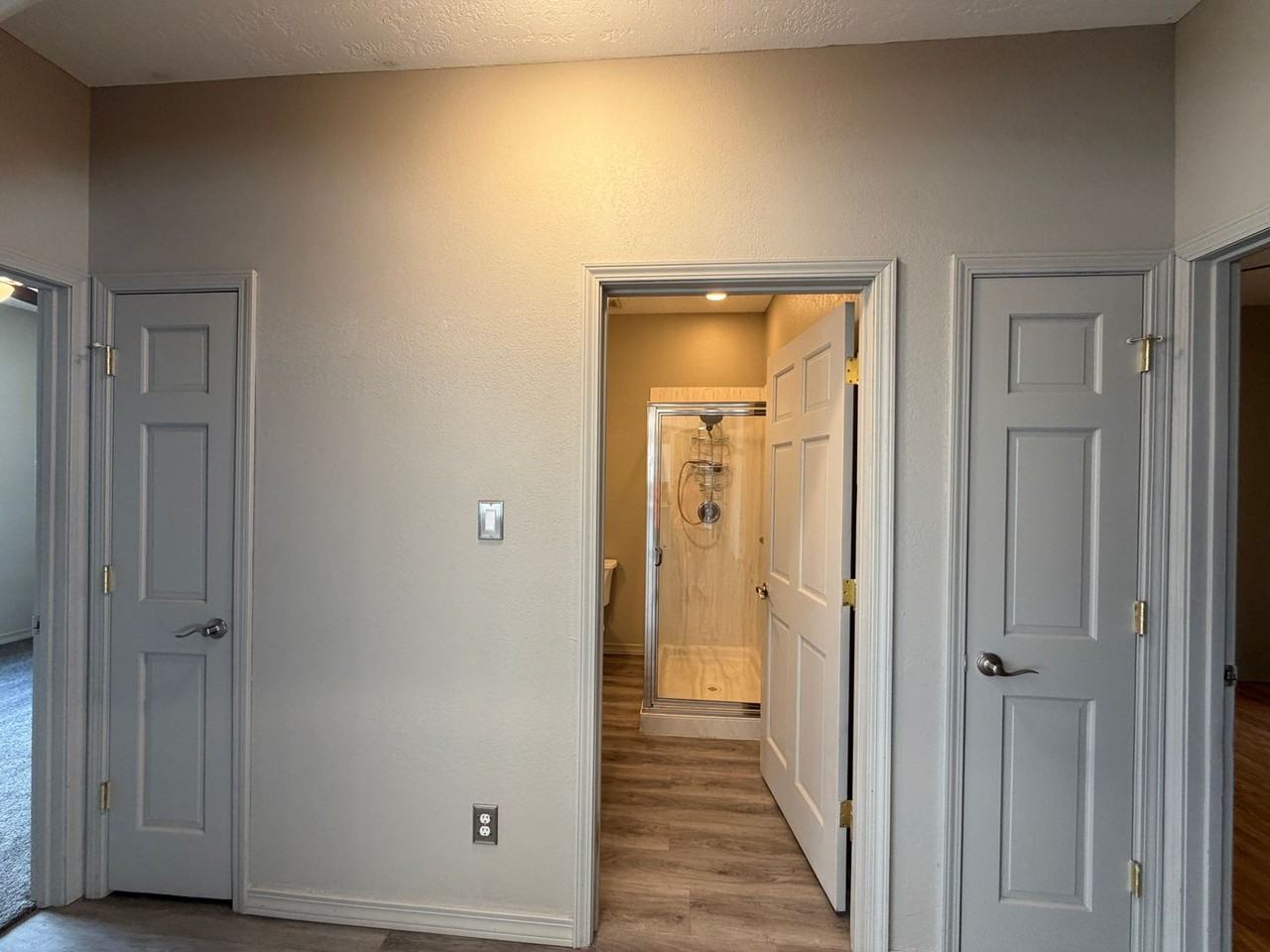 6812 Nagoya Rd Ne - Photo 6 of 44