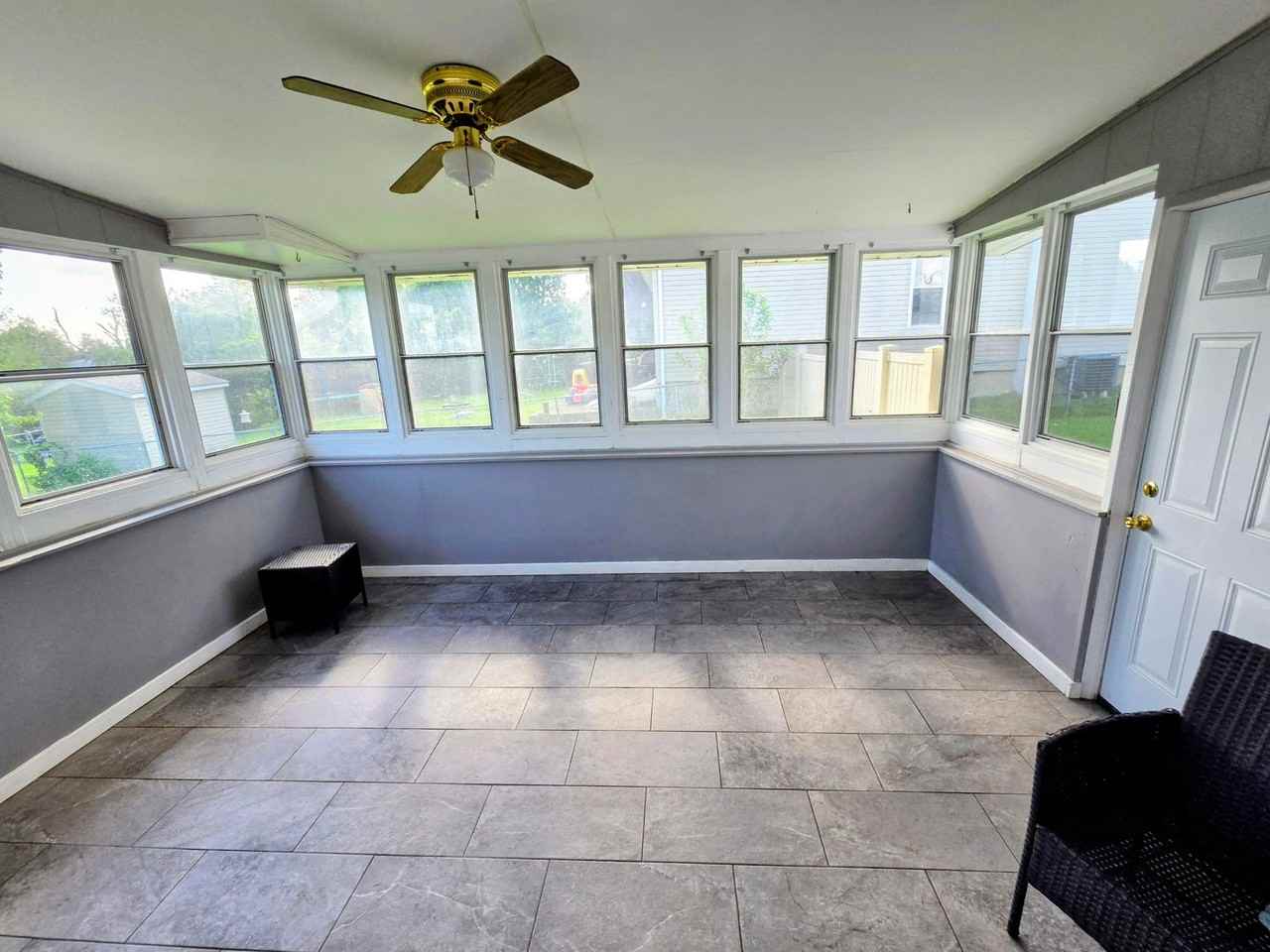 2111 N 1st Ave - Photo 5 of 18