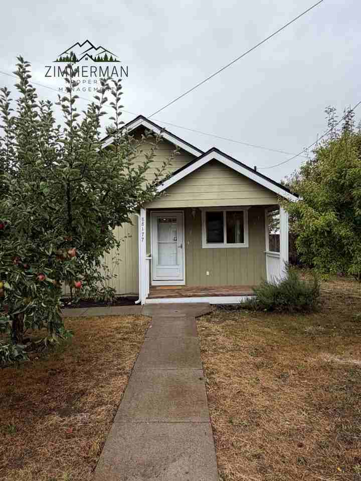 88177 5th St - Photo 2 of 21