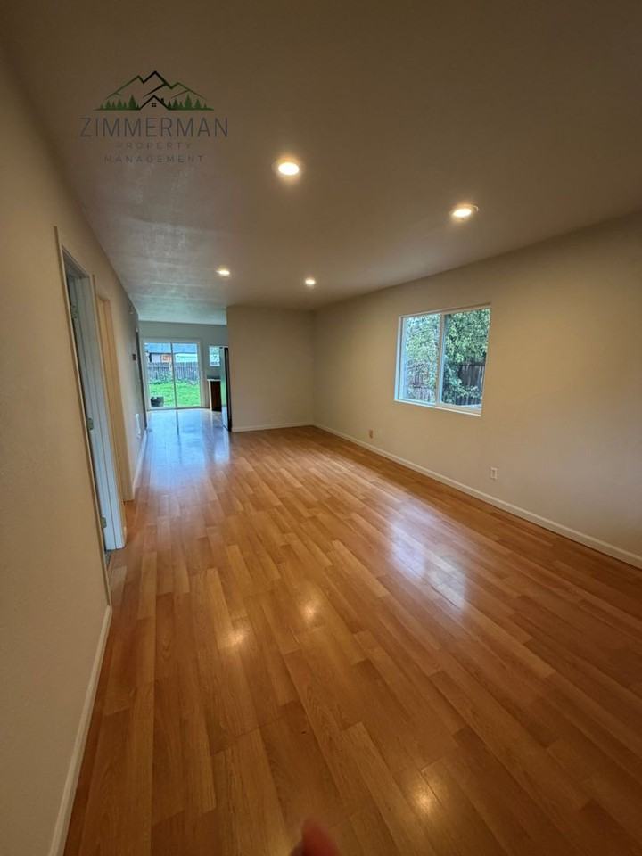 88177 5th St - Photo 4 of 21
