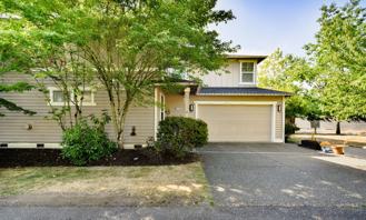 12215 Ne 105th St - Photo 1 of 1