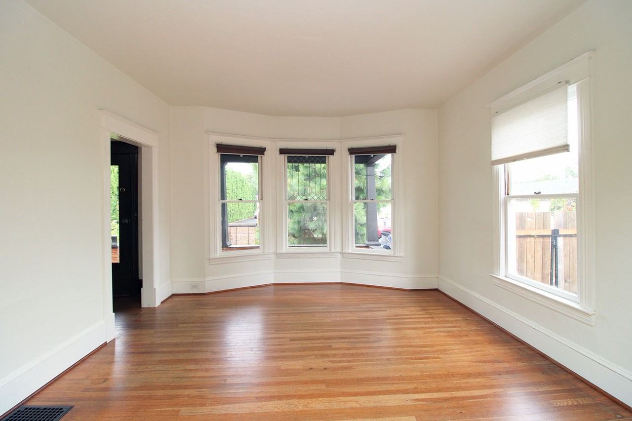 7126 N Lombard St - Photo 4 of 27