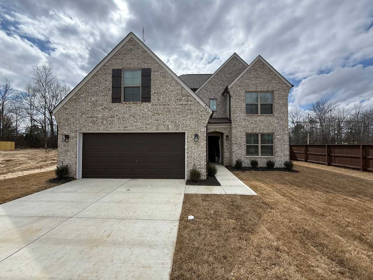 9679 Bloomington Cir S - Photo 2 of 13