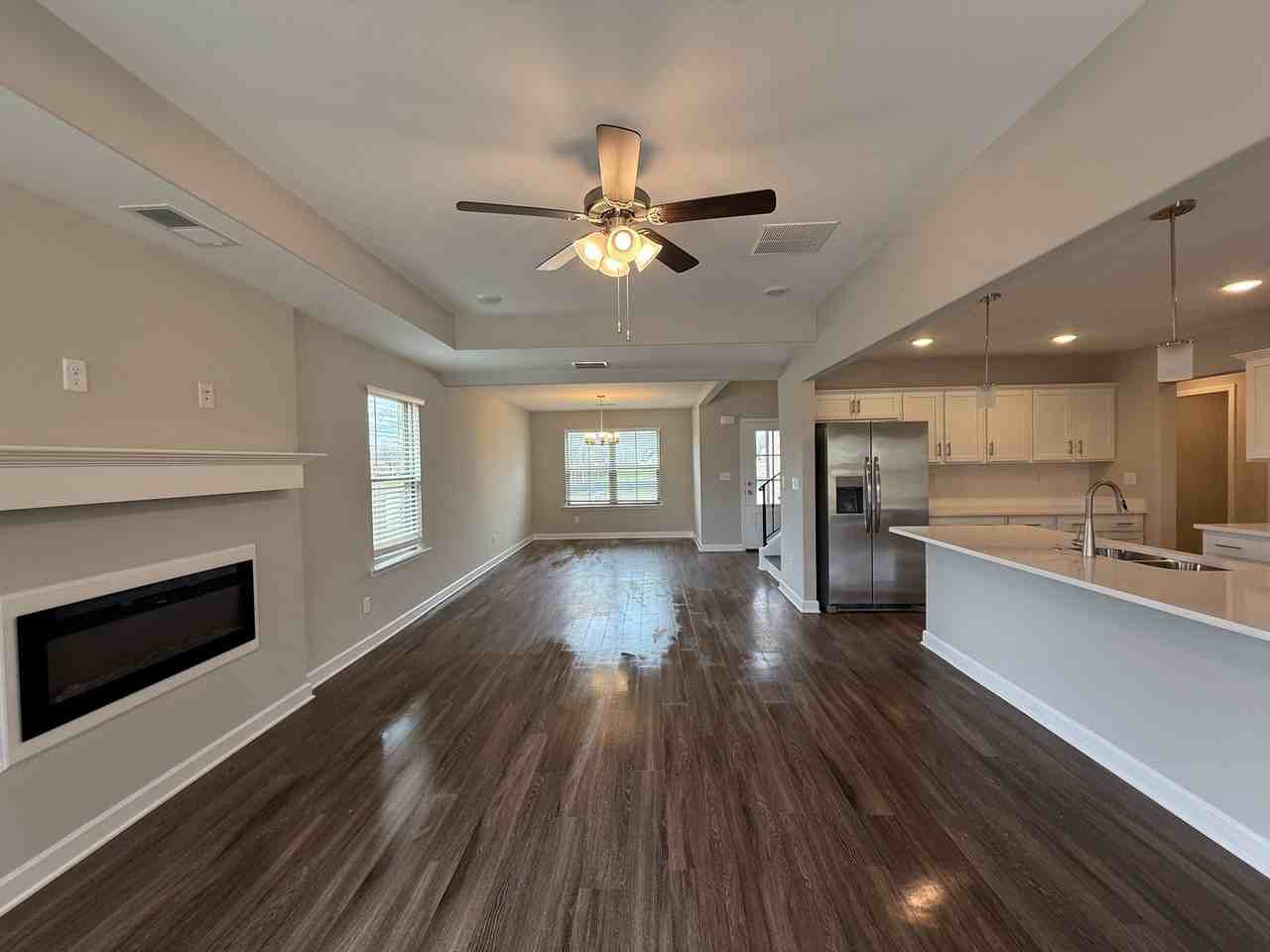 9679 Bloomington Cir S - Photo 4 of 13
