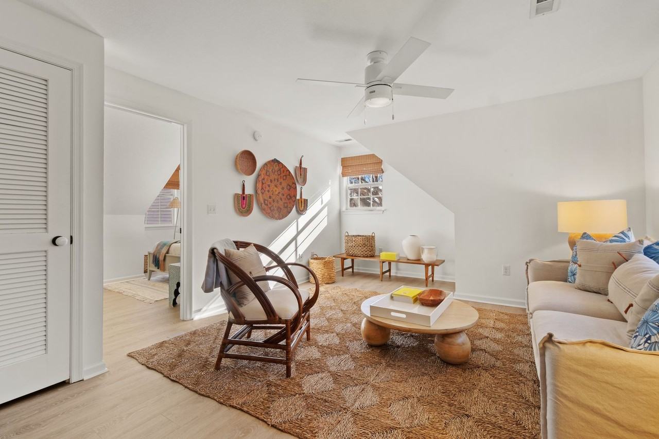 1312 Cypress Ave - Photo 3 of 19