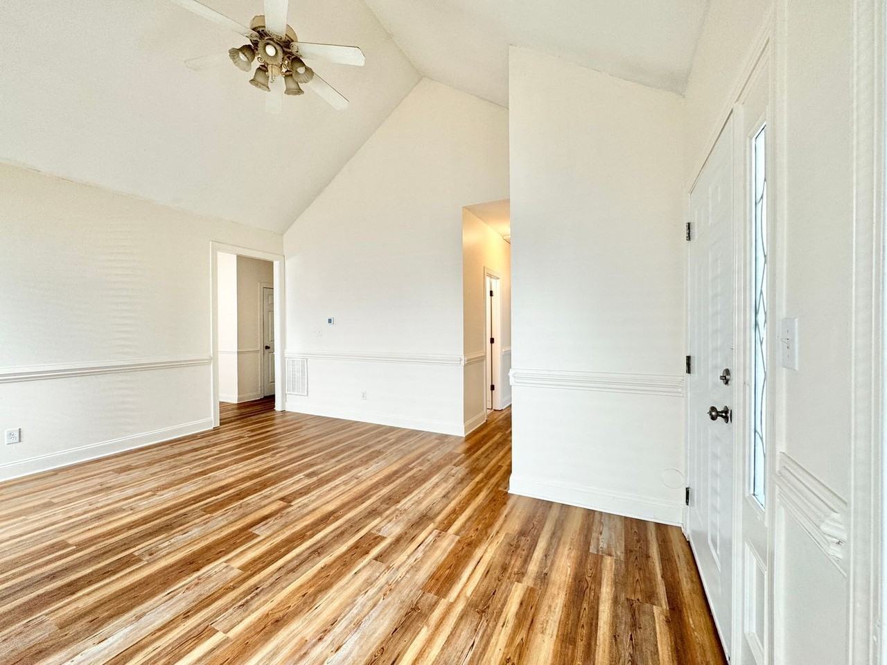 4114 Sheridan Rd - Photo 3 of 20