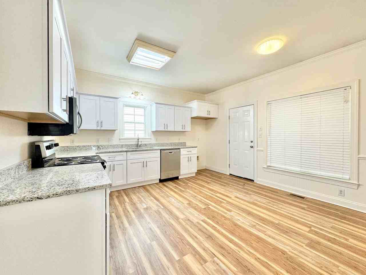 4114 Sheridan Rd - Photo 6 of 20