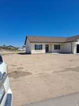 697 E Cabaret Dr - Photo 1 of 1