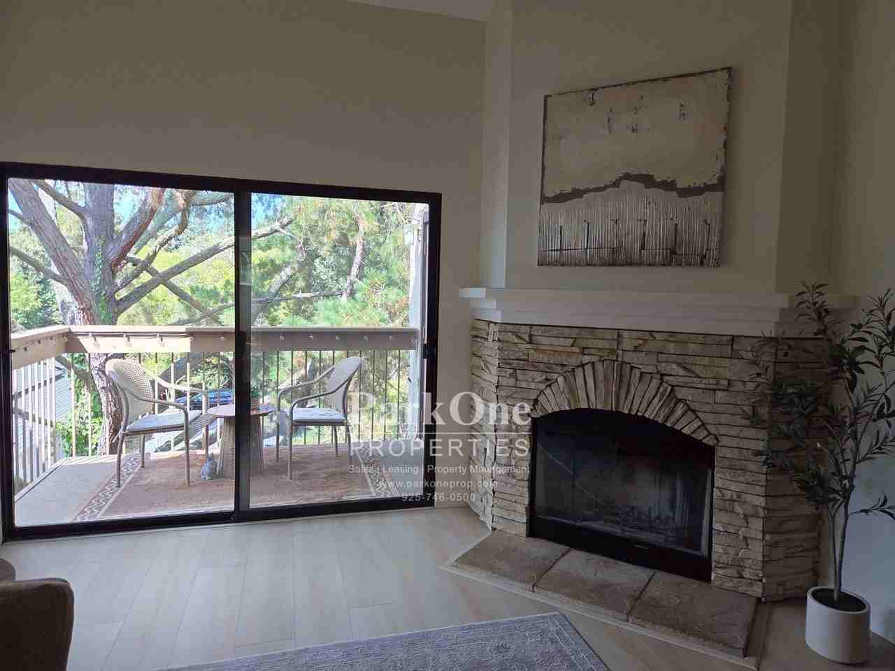 1733 S Villa Way - Photo 7 of 17
