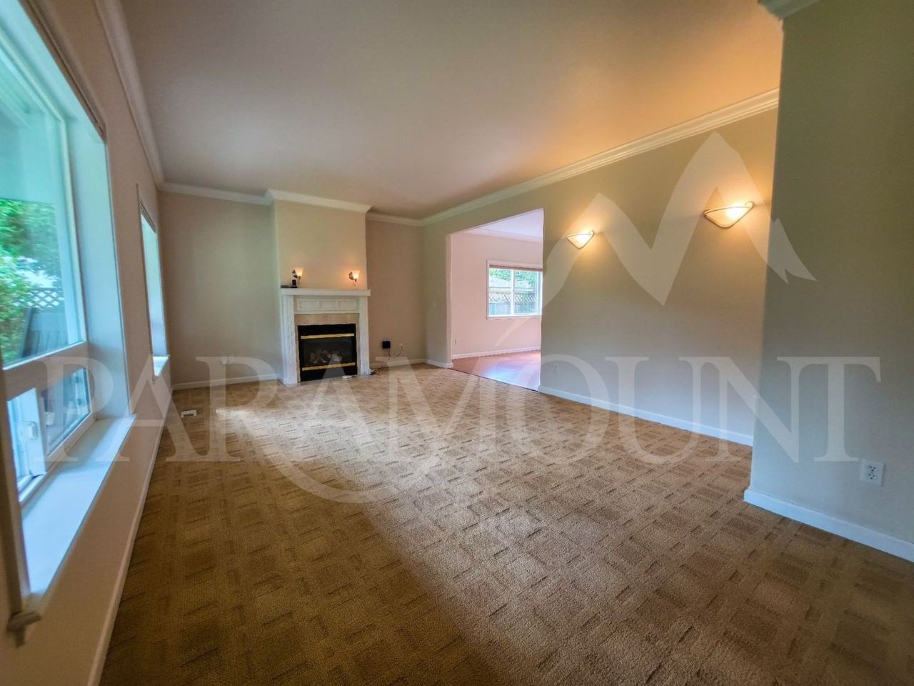 70 Ne Wagon Wheel Rd - Photo 3 of 11