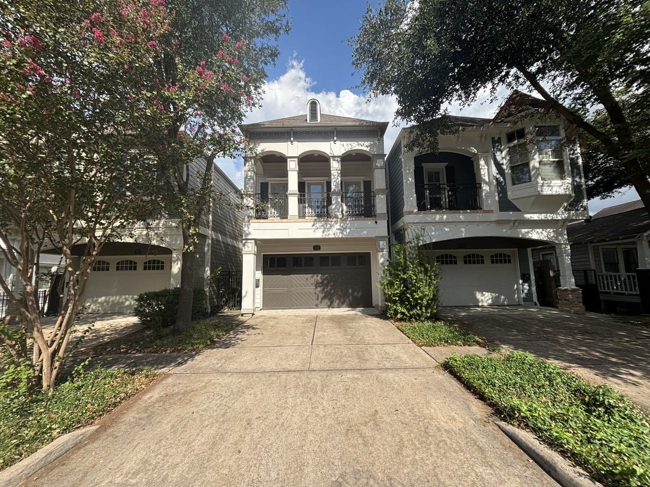 1518 Alexander St #NA - Photo 2 of 16