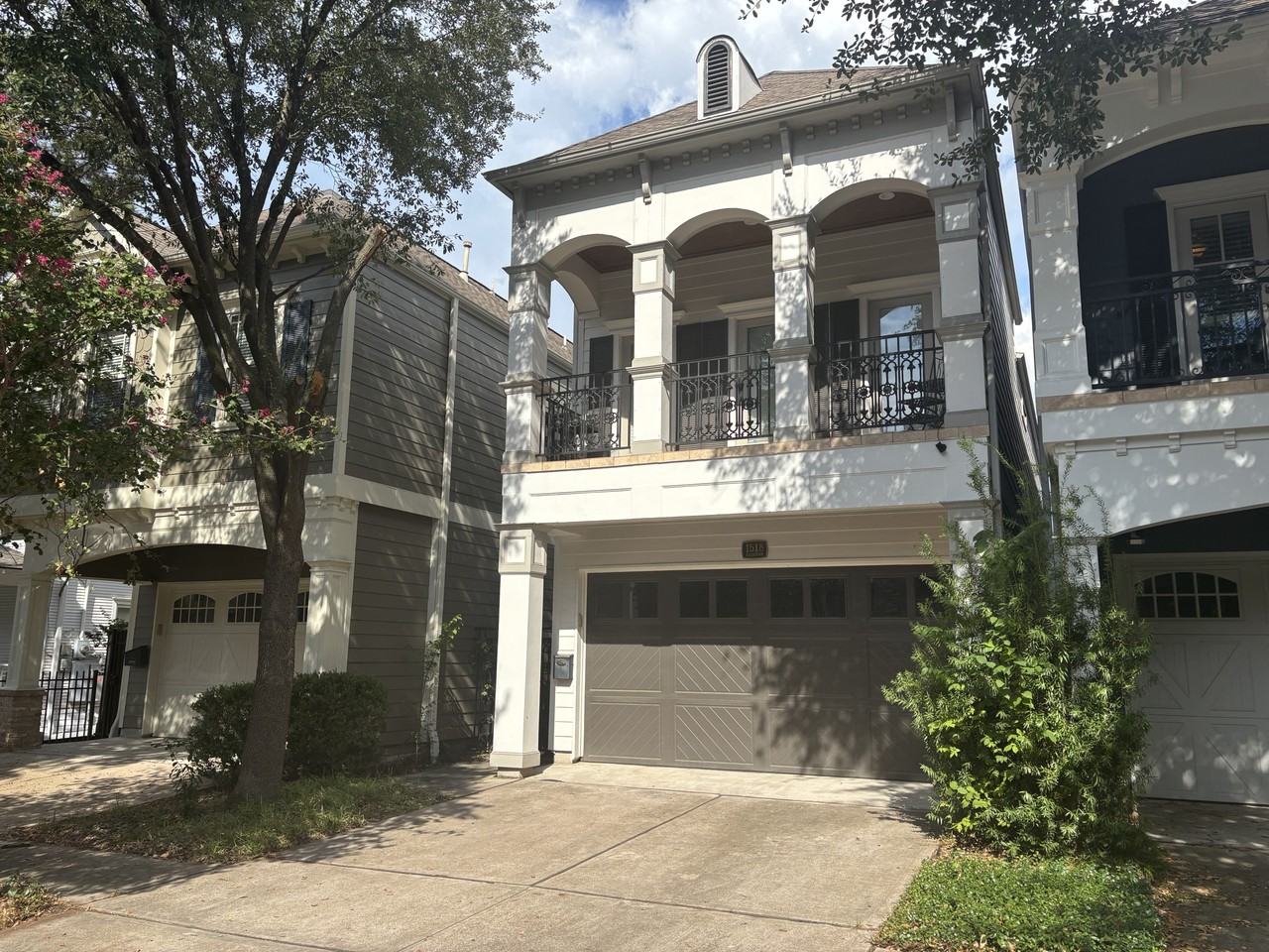 1518 Alexander St #NA - Photo 3 of 16