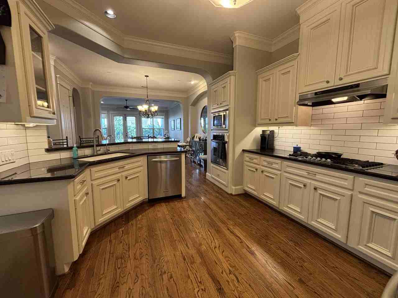 1518 Alexander St #NA - Photo 5 of 16