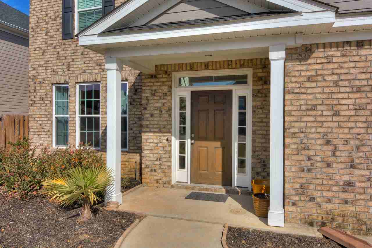 1030 Ardrey Cir - Photo 2 of 35