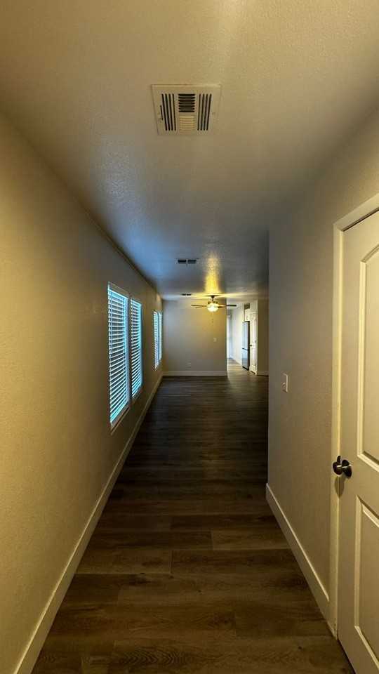8413 Lost Gold Ave - Photo 3 of 26