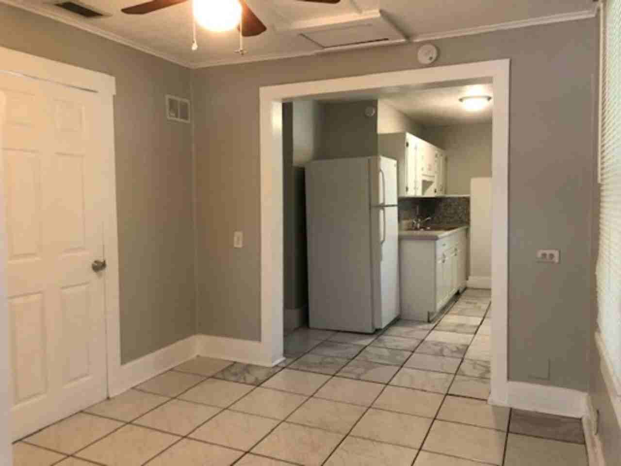 4066 12th Ave S #1 - Photo 5 of 19