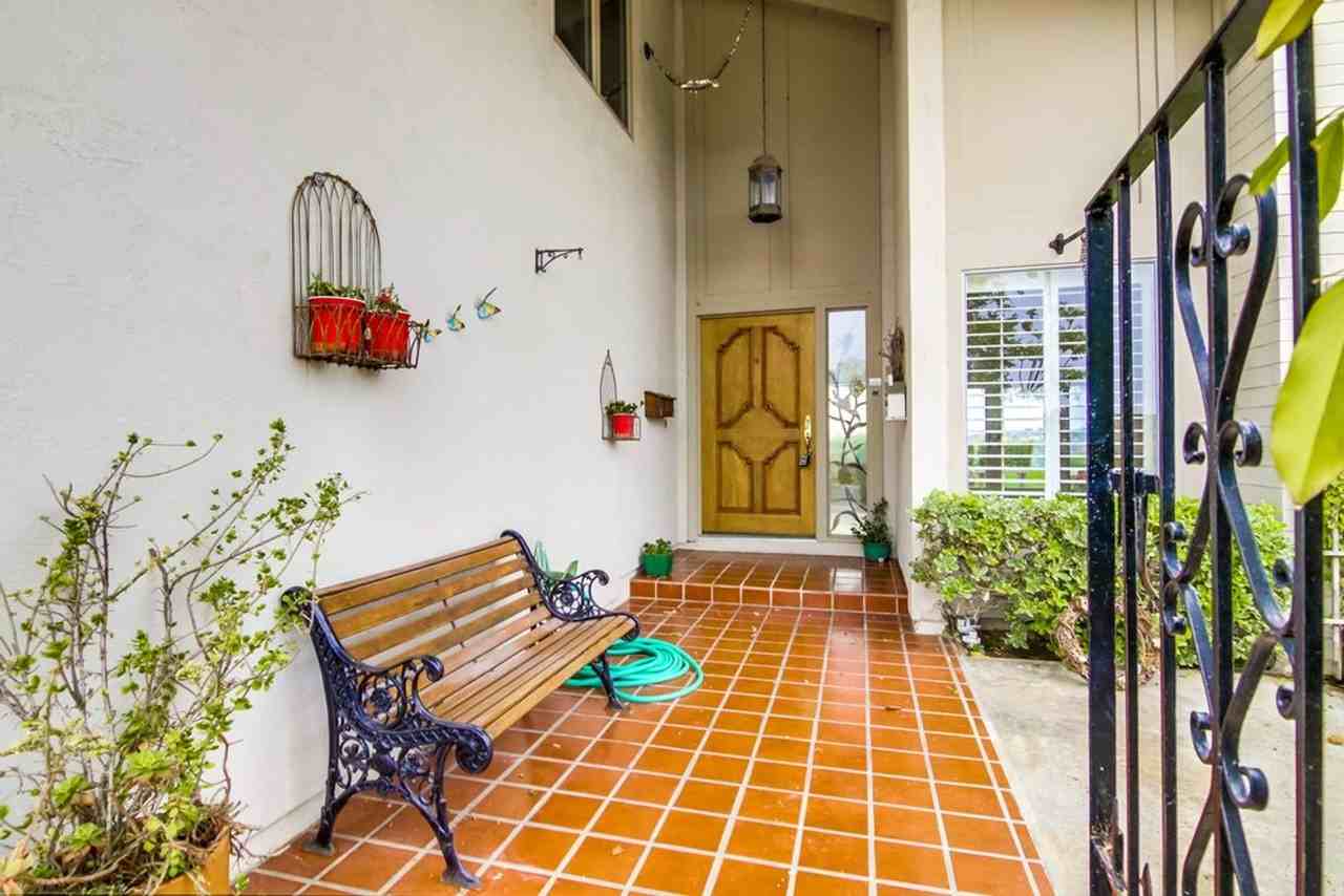 455 Santa Dominga - Photo 3 of 50