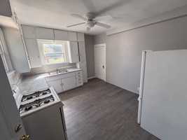 featured image of 2201 W 2nd St