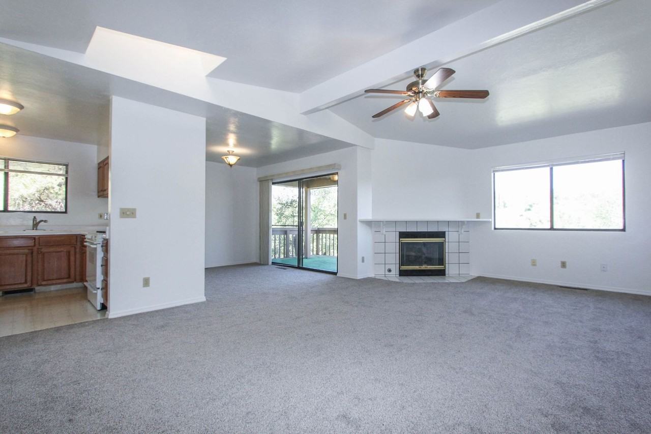 930 Old Stage Rd - Photo 2 of 10