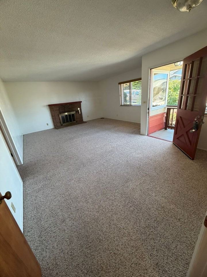 2280 Del Norte St - Photo 3 of 20
