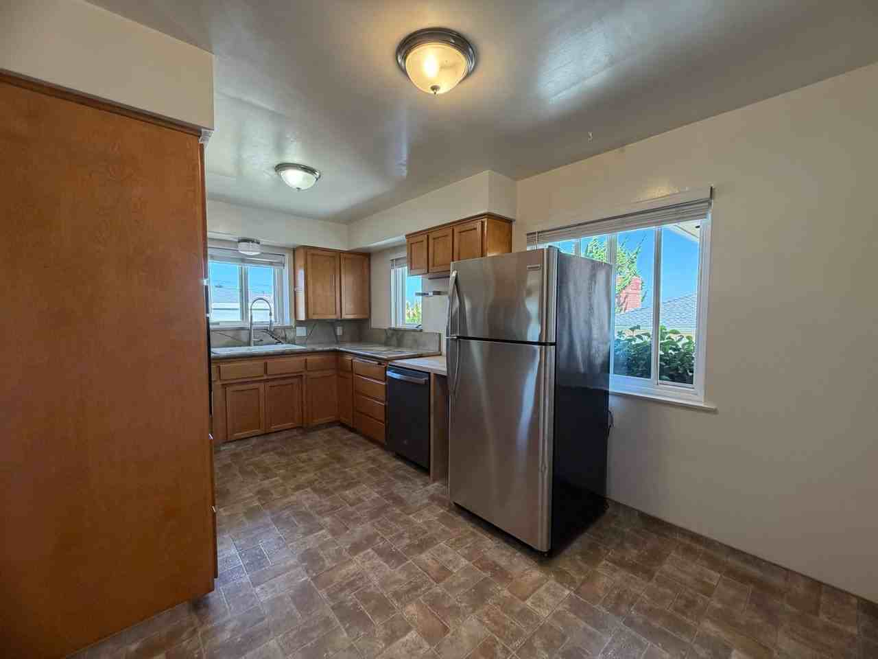 2280 Del Norte St - Photo 5 of 20